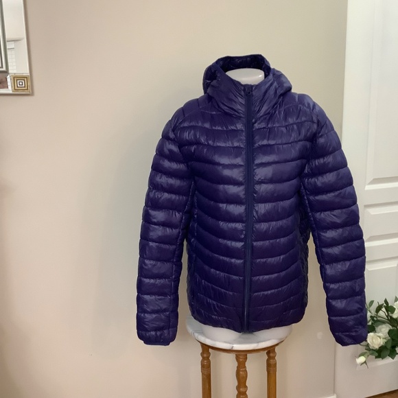 Like New Womens Puffer Jacket XL 38-40 bust - Picture 3 of 10